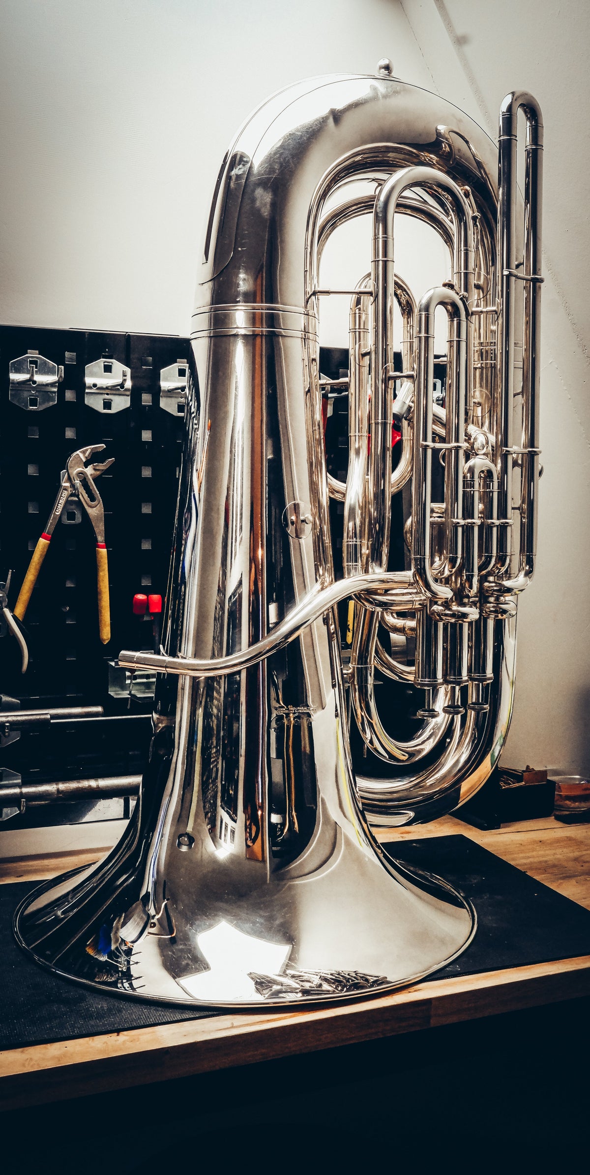 Bustuba Instrument Onderhoud & reparatie van blaasinstrumenten | Airbenders